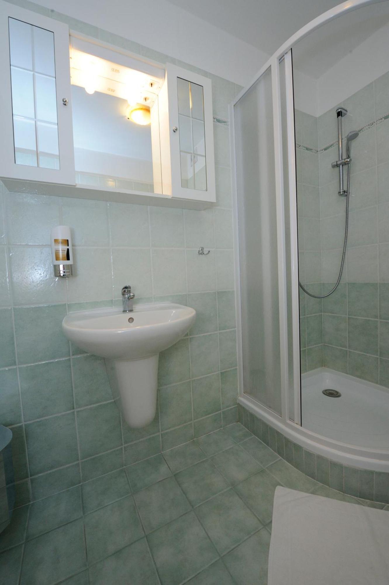 פארדוביצה Hotel Zlata Stika מראה חיצוני תמונה