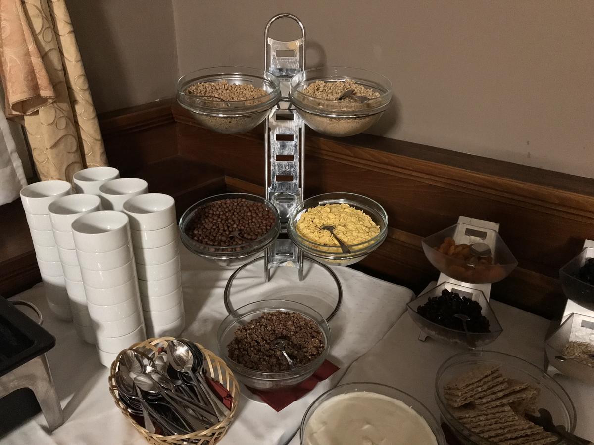 פארדוביצה Hotel Zlata Stika מראה חיצוני תמונה
